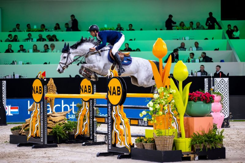 Leopold Van Asten wint met eigen VDL fokproduct