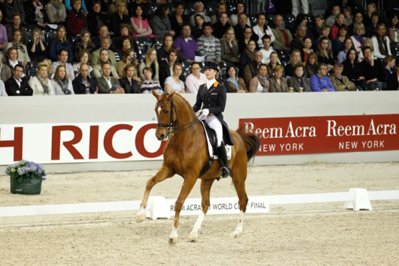 Première nieuwe Kür Adelinde Cornelissen