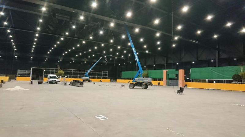 Opbouw in volle gang